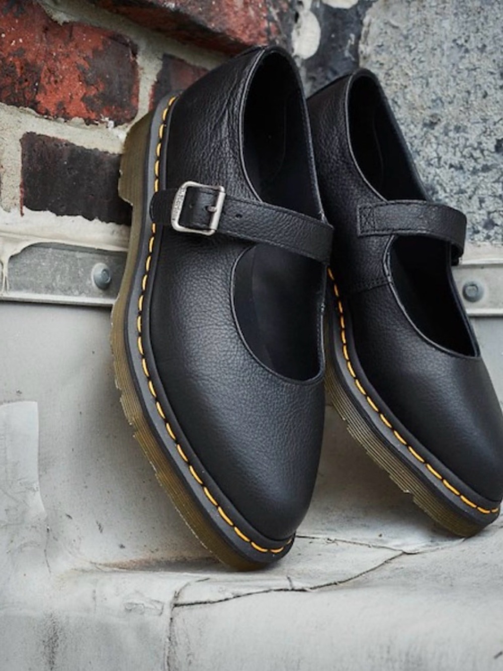 Womens Dr. Doc Martens Elphie Mary Jane Shoes Loafers 7 NEW IN BOX
